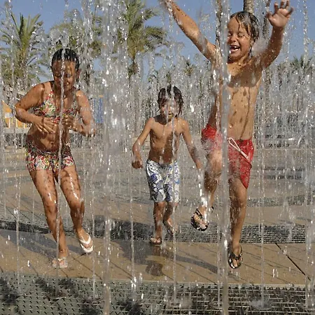 Sant Jordi Zeus Basic Appartement *